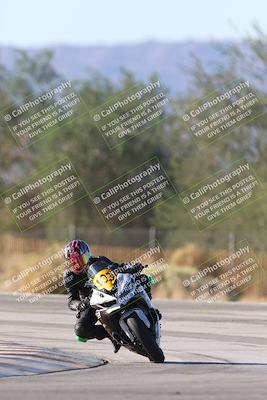 media/Oct-04-2025-CVMA (Sat) [[408bcdd6e4]]/Race 15-Femmewalla-Femmewalla UL/